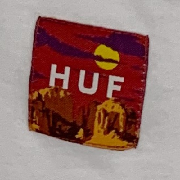 HUF Men's long sleeve pocket tee - Picture 8 of 8